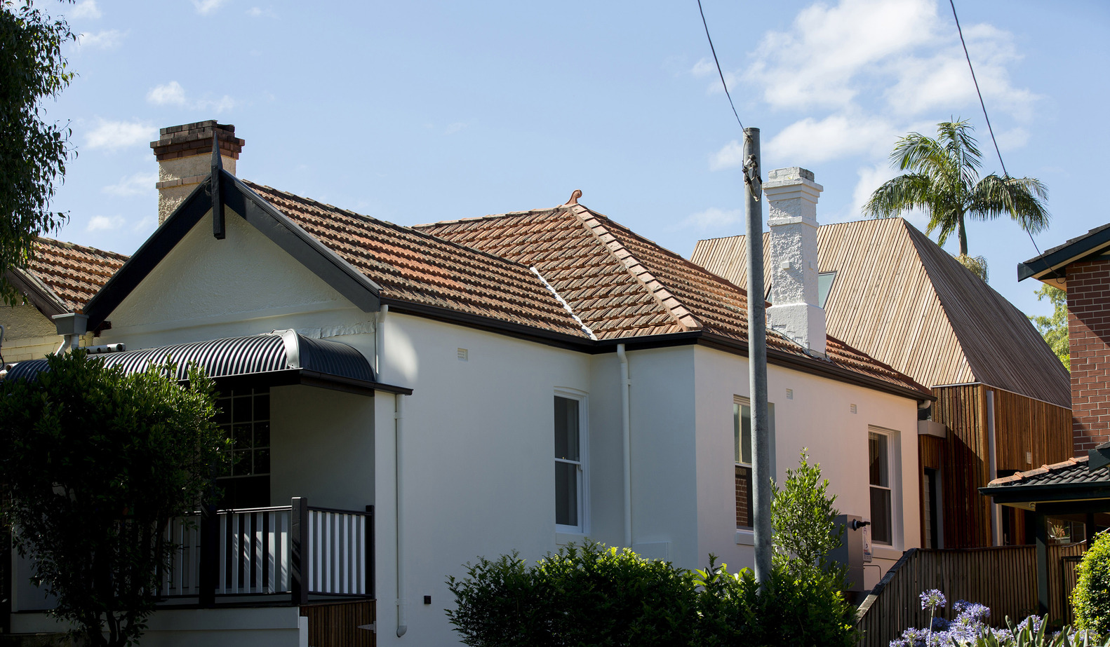 Cut-away Roof House