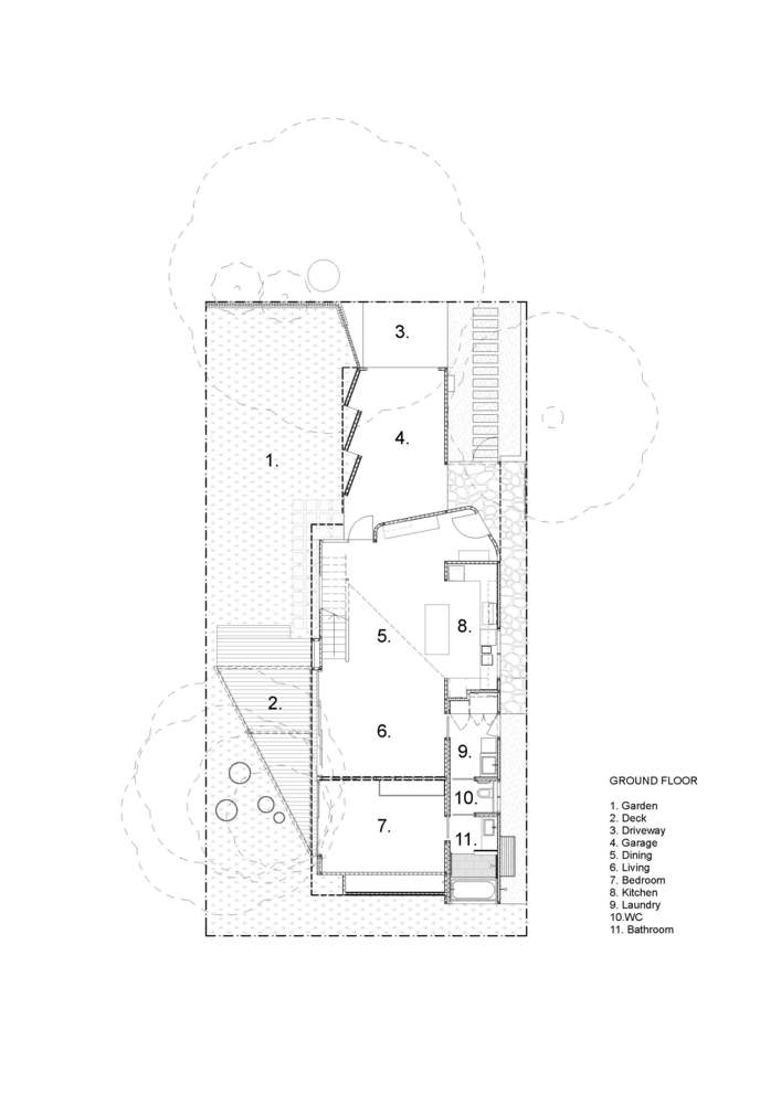 A Compact Home Makes the Most of Light and Space an a Tight Block