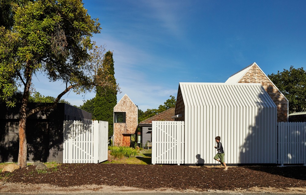 Tower House by Andrew Maynard Architects (via Lunchbox Architect)